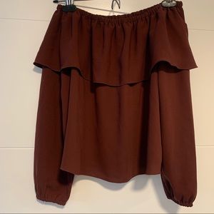 Wilfred | Off the Shoulder Burgundy Shirt